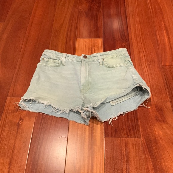 BDG Pants - BDG UO Green Girlfriend High Rise Jean Shorts Size 27
